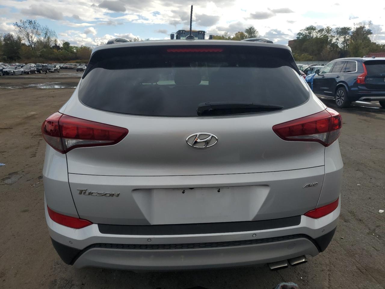 2017 Hyundai Tucson Limited VIN: KM8J3CA21HU569209 Lot: 81266935