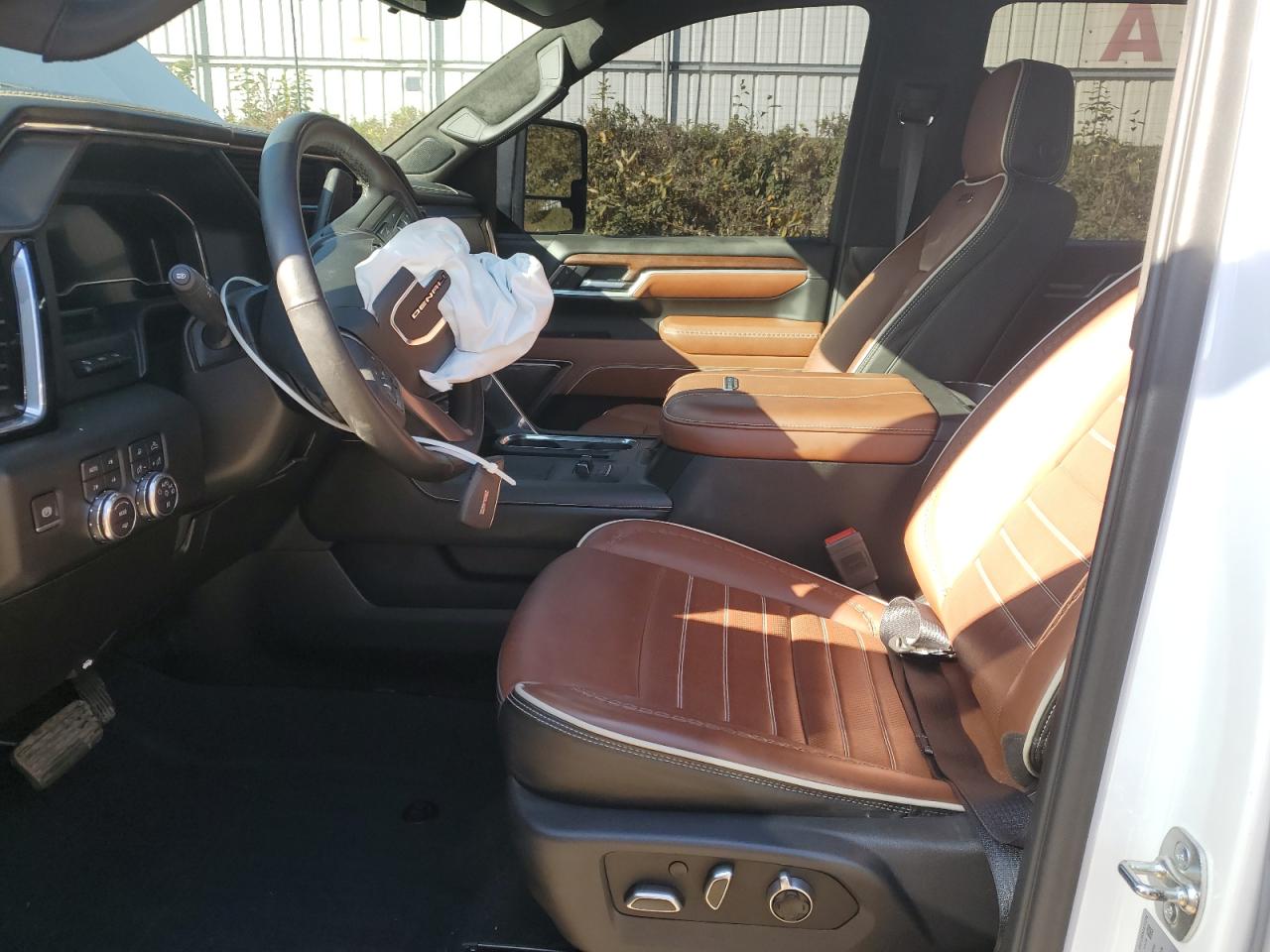 2025 GMC Sierra K2500 Denali Ultimate VIN: 1GT4UXEY9SF160150 Lot: 86160195