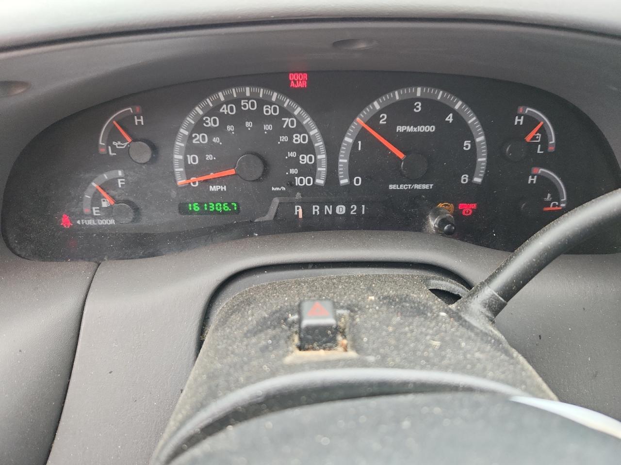 2002 Ford F150 VIN: 1FTRF18292NB85124 Lot: 90341735