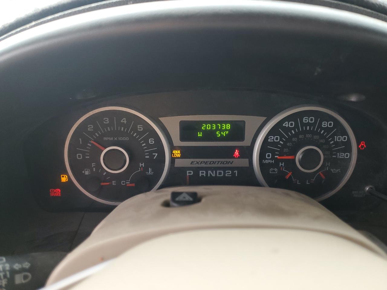 2005 Ford Expedition Xlt VIN: 1FMPU16575LA28312 Lot: 85506995