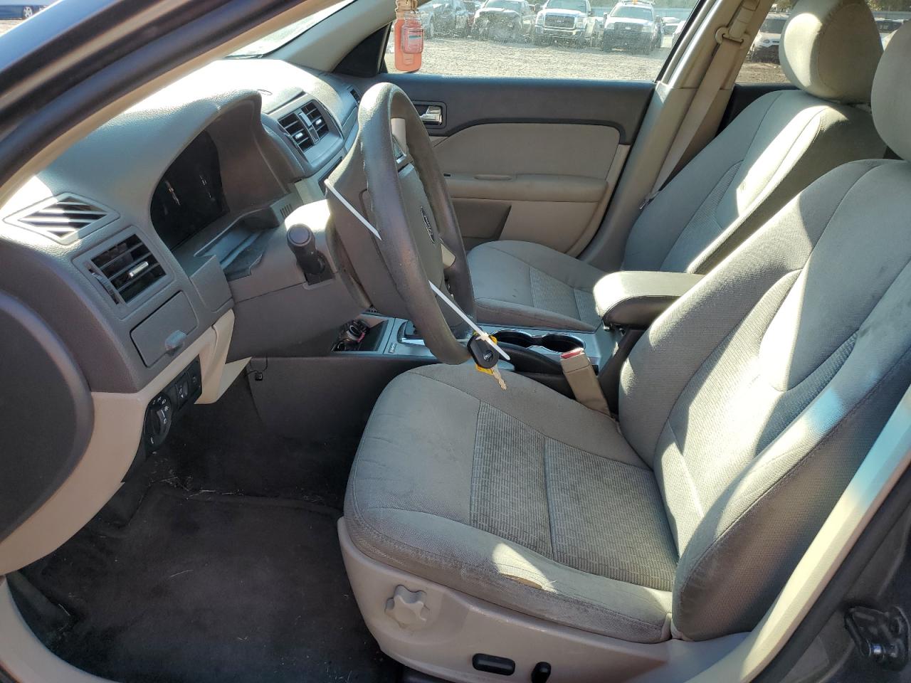 2011 Ford Fusion Se VIN: 3FAHP0HA9BR247246 Lot: 86170305