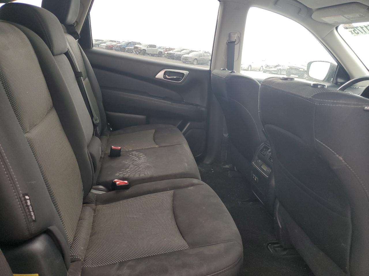 2019 Nissan Pathfinder S VIN: 5N1DR2MM5KC576809 Lot: 85171175