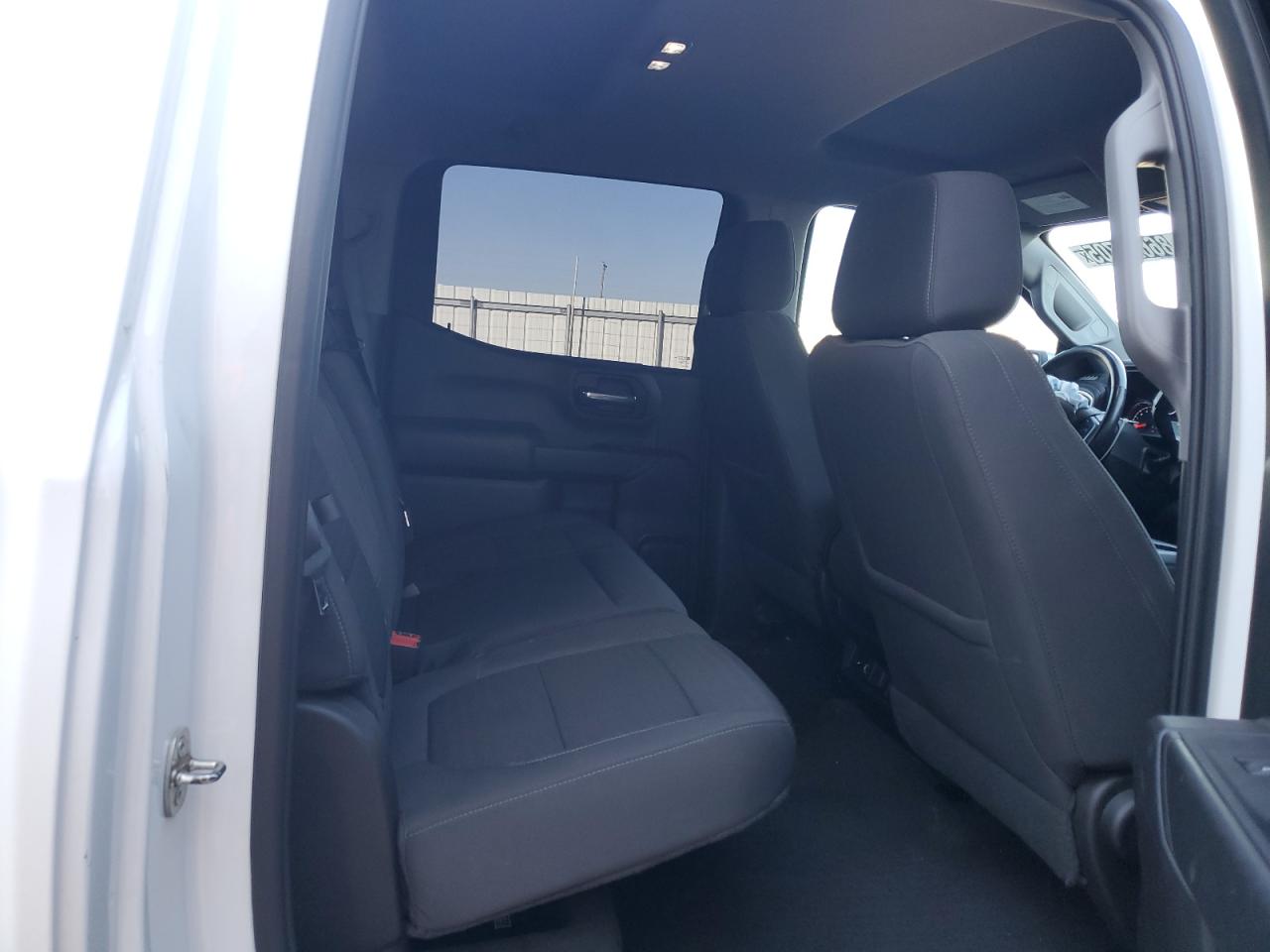 2022 Chevrolet Silverado Ltd K1500 Lt VIN: 3GCUYDED9NG123683 Lot: 86629705