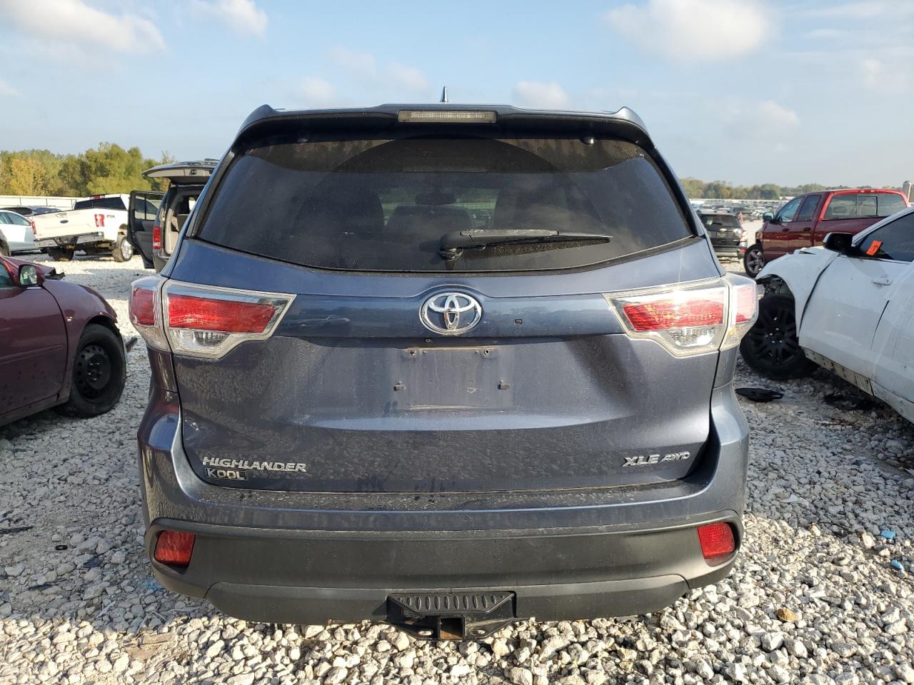 2015 Toyota Highlander Xle VIN: 5TDJKRFH2FS149225 Lot: 82448515