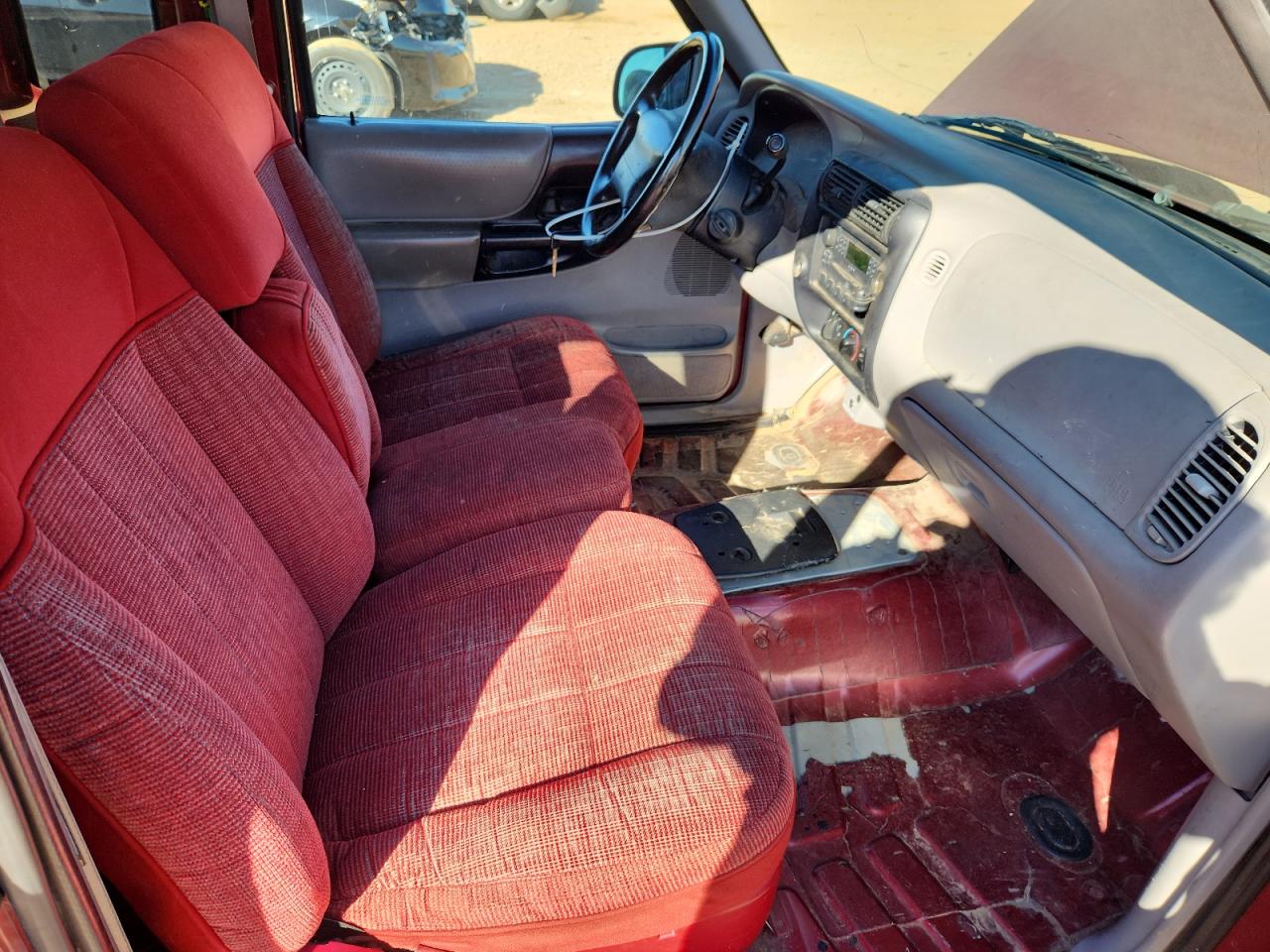 1998 Ford Ranger Super Cab VIN: 1FTYR14X7WPB62553 Lot: 86795915