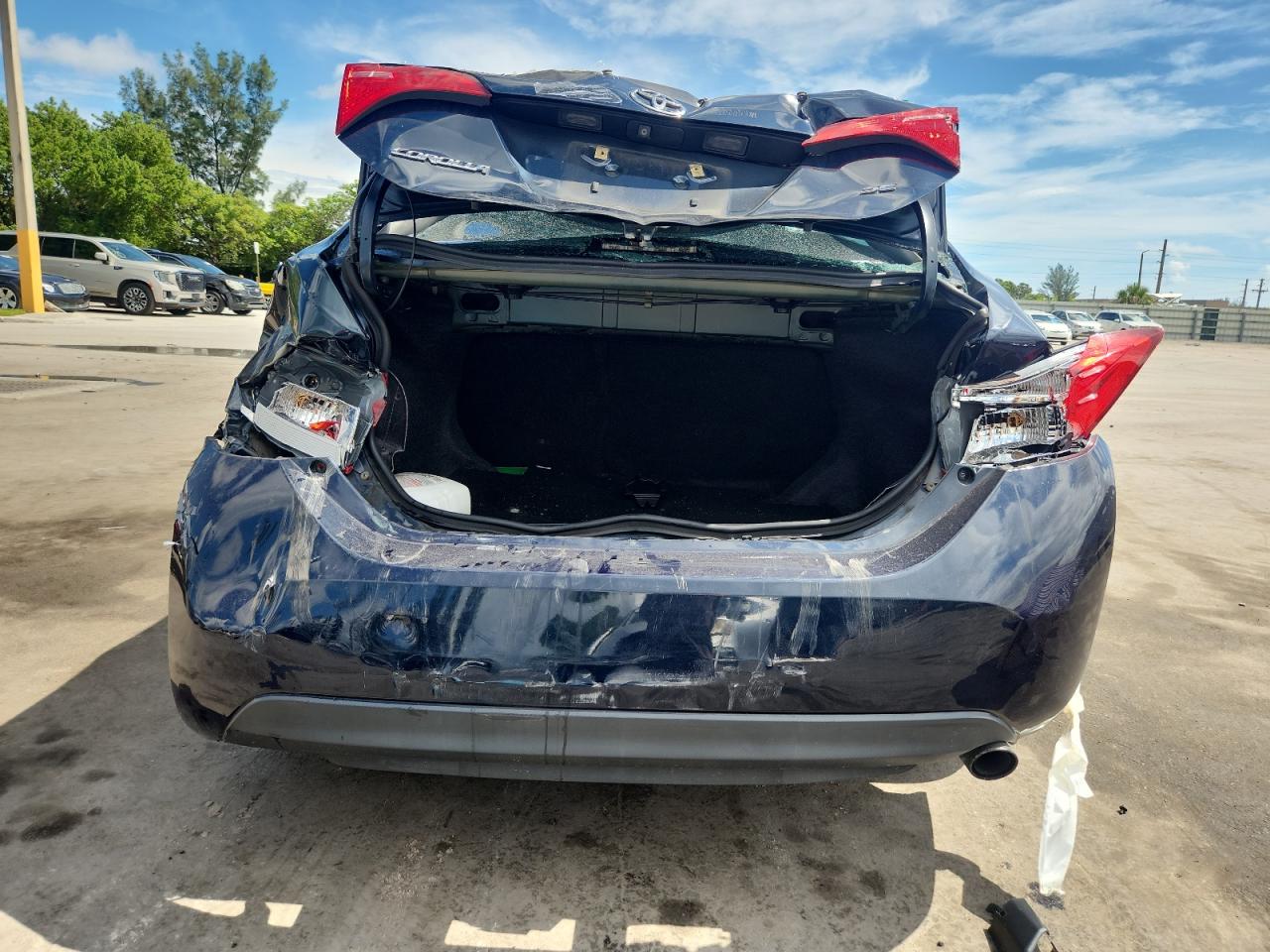 2017 Toyota Corolla L VIN: 2T1BURHEXHC847496 Lot: 84780135