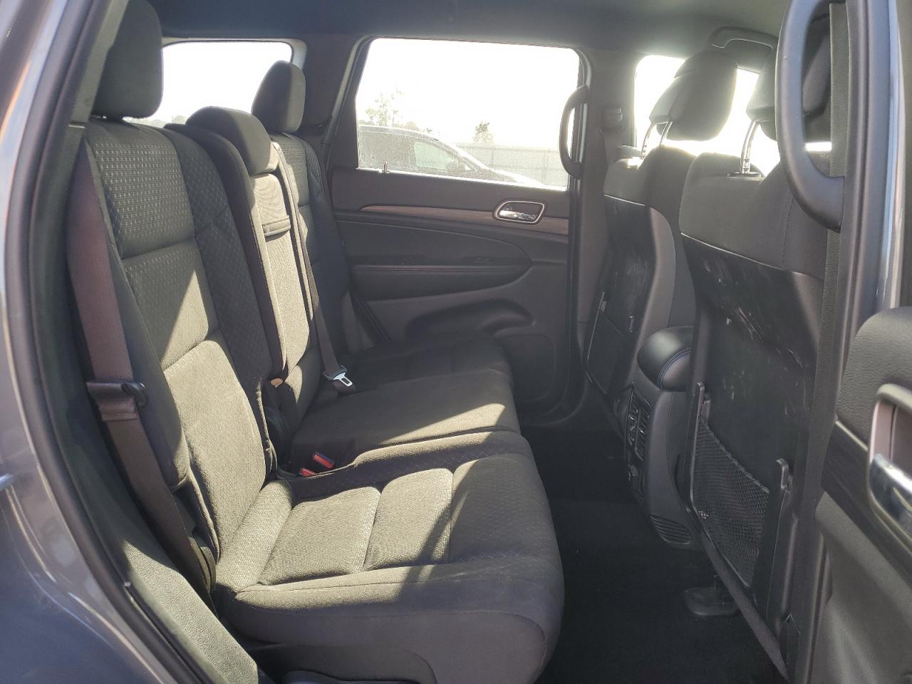 2019 Jeep Grand Cherokee Laredo VIN: 1C4RJFAG4KC750392 Lot: 85542205