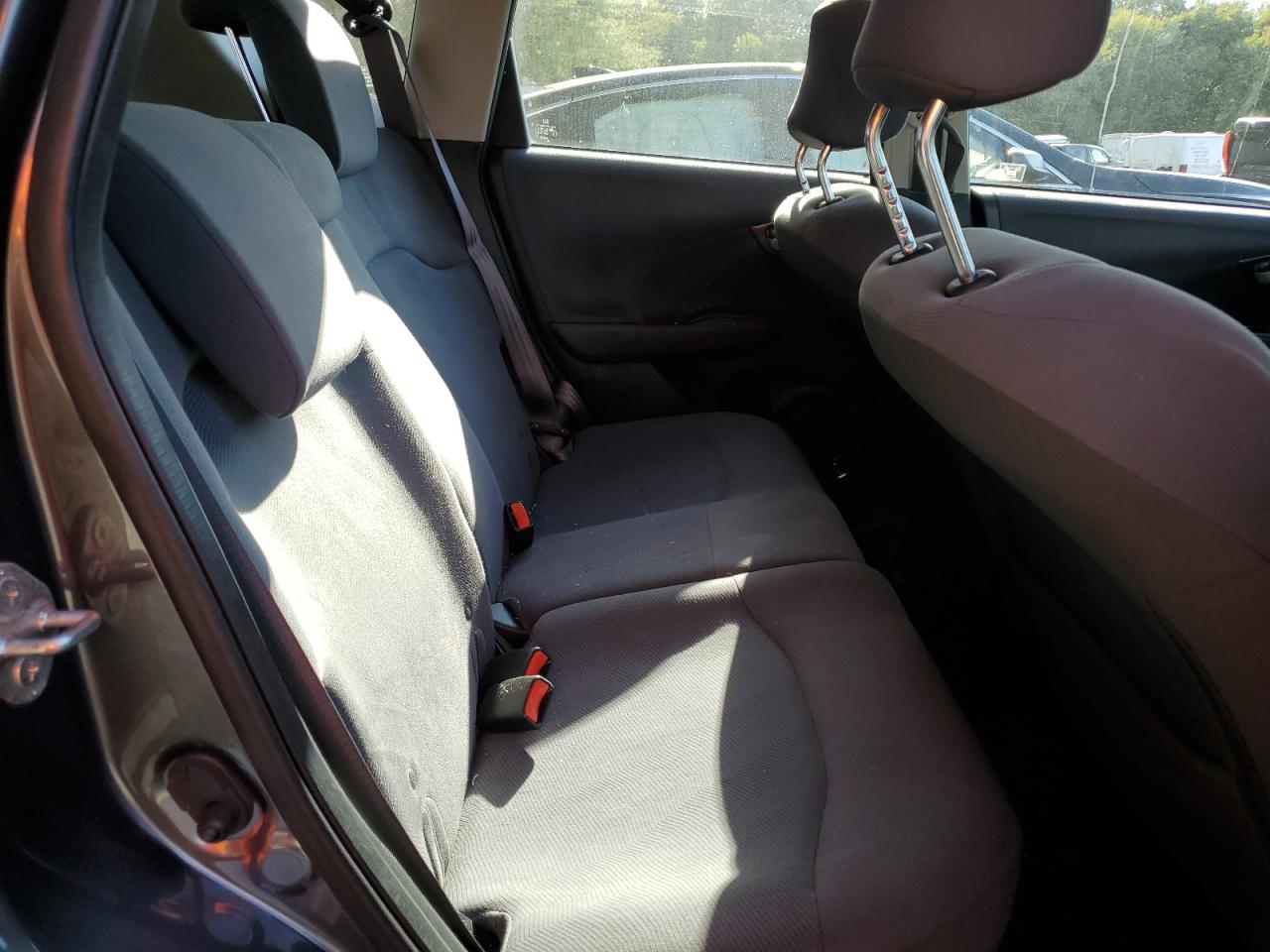 2012 Honda Fit VIN: JHMGE8H32CC030826 Lot: 85141565