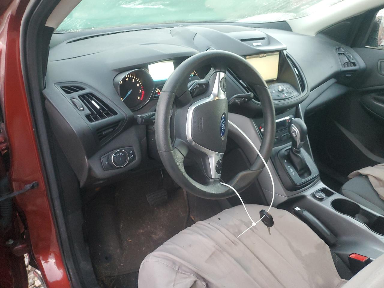 2015 Ford Escape Se VIN: 1FMCU9G9XFUA81824 Lot: 87048145