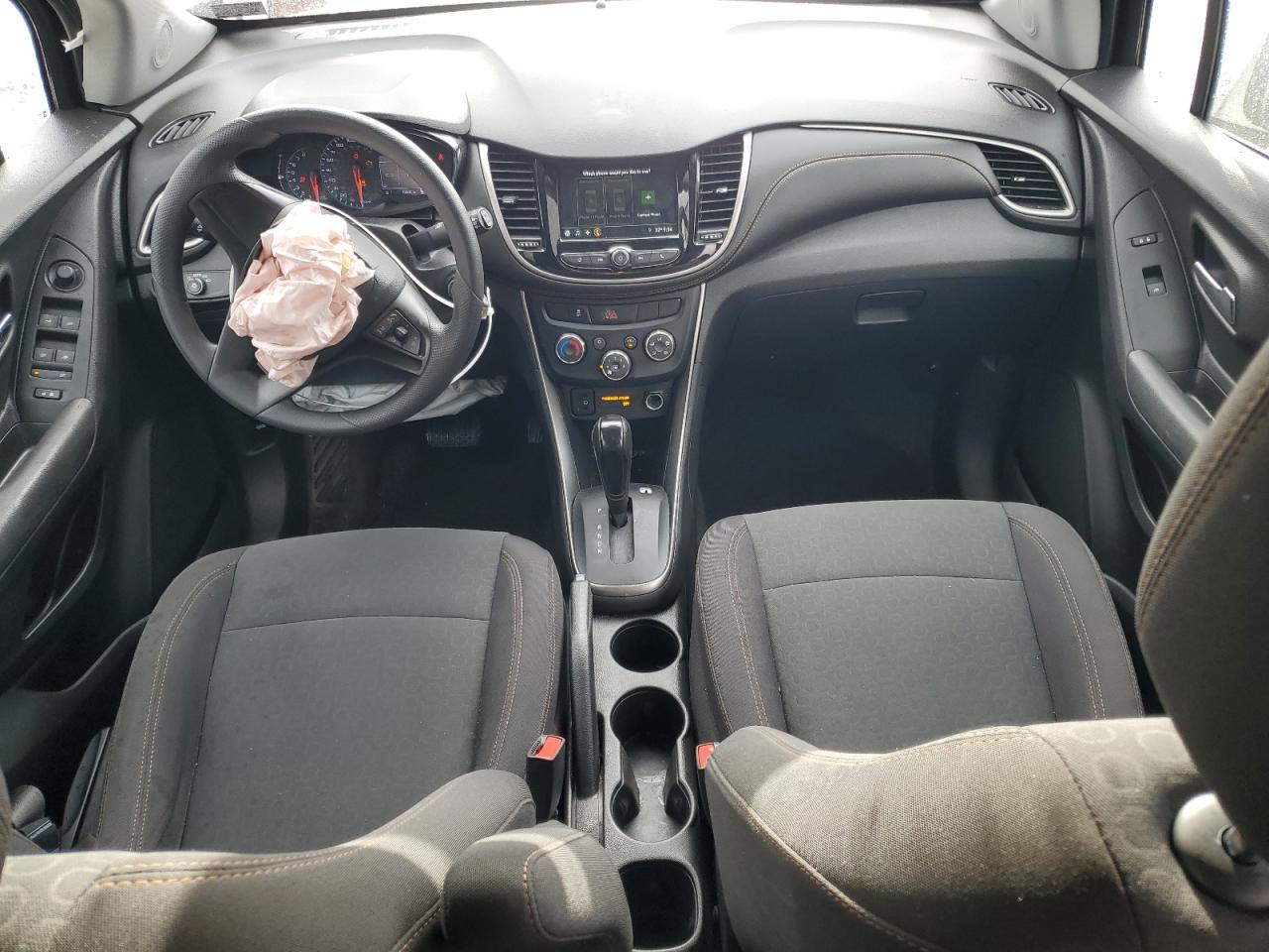 2019 Chevrolet Trax Ls VIN: 3GNCJNSB4KL381600 Lot: 90049545