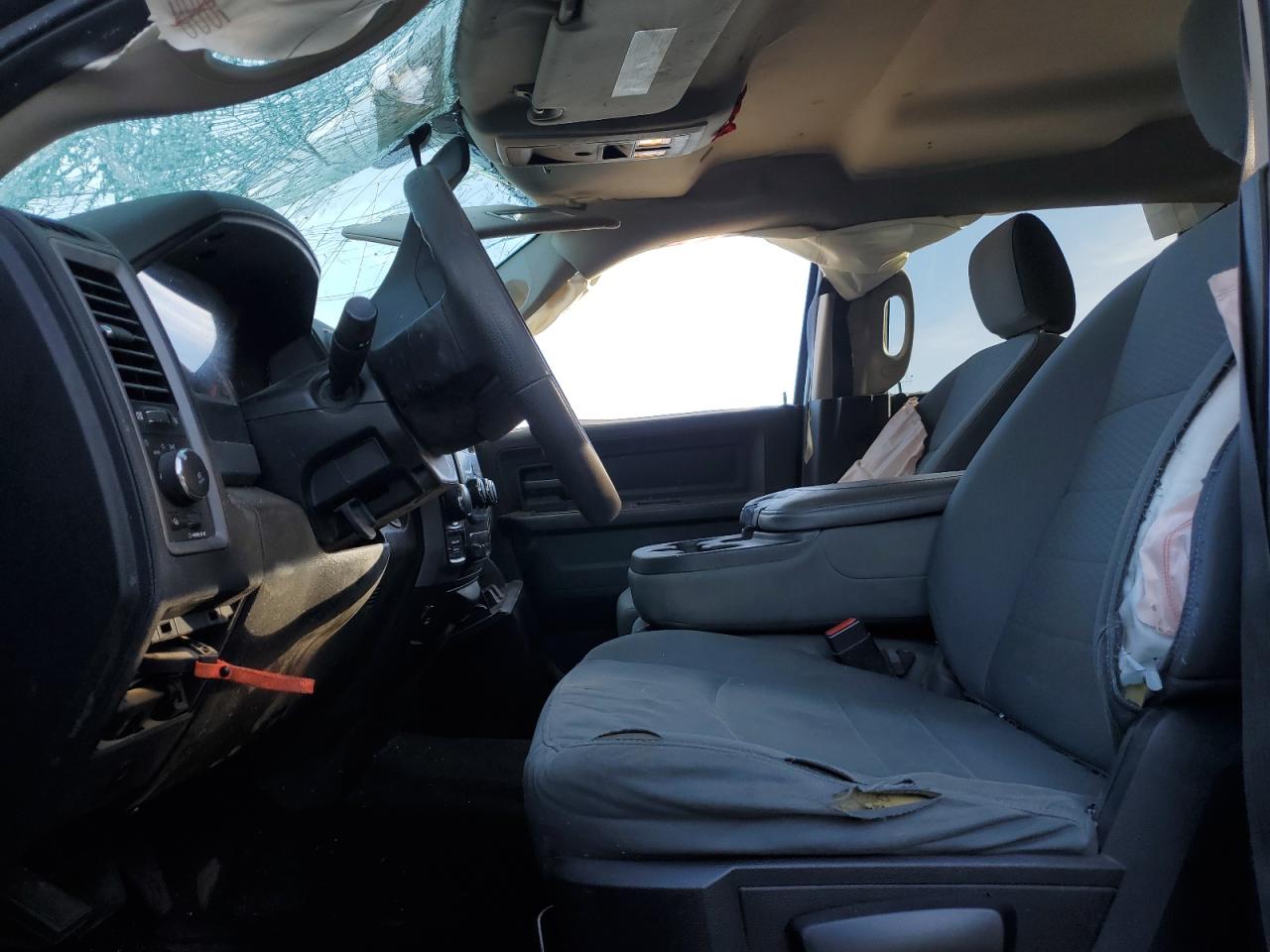 2017 Ram 1500 St VIN: 1C6RR7KT1HS753055 Lot: 84656635