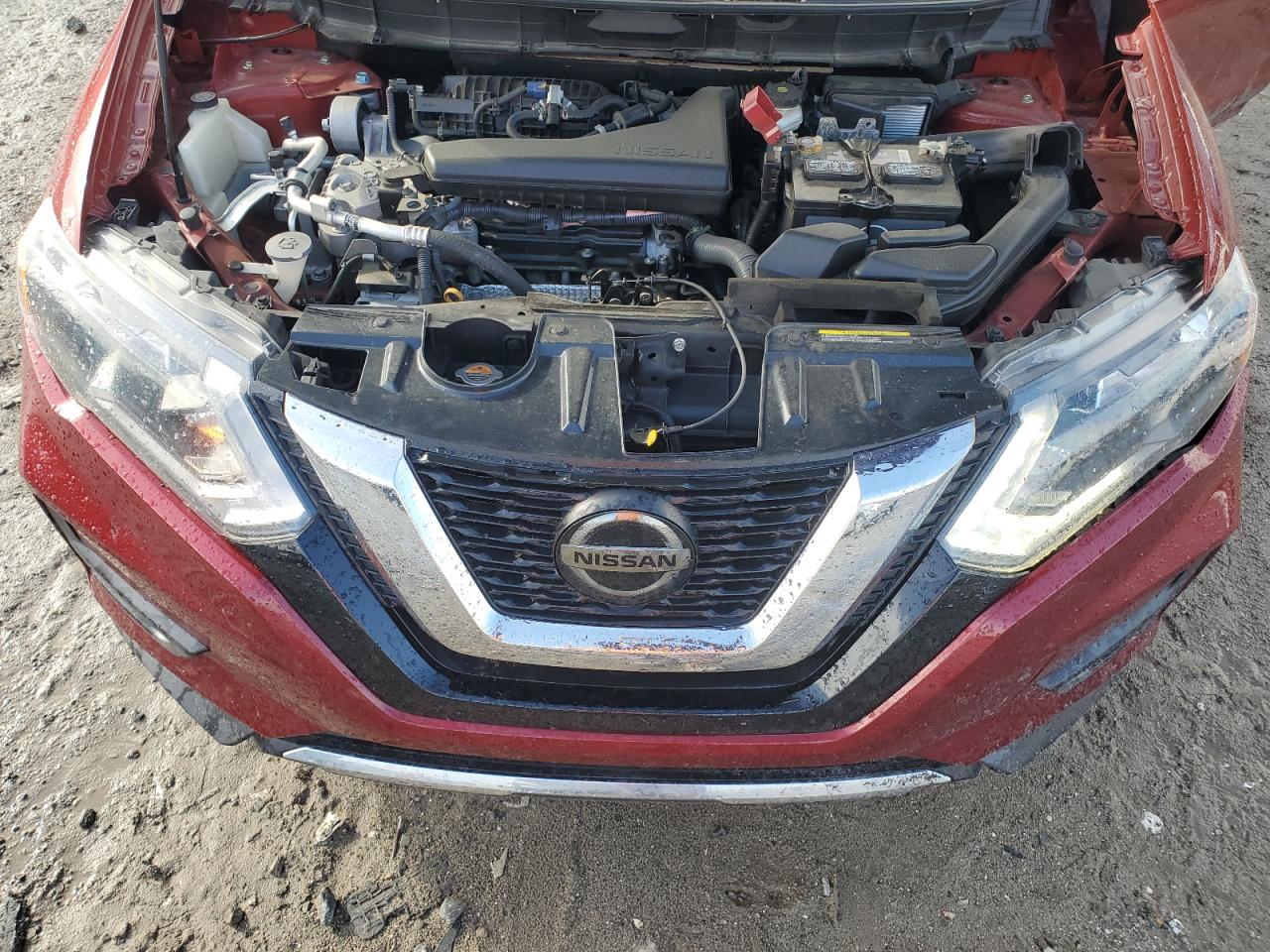 2018 Nissan Rogue S VIN: 5N1AT2MT8JC820513 Lot: 82201525