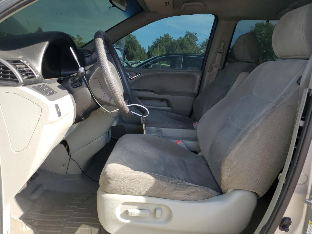 2009 Honda Odyssey Ex VIN: 5FNRL38449B003859 Lot: 85102815