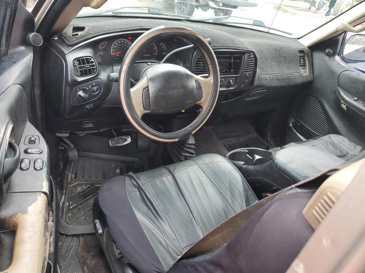 2001 Ford F150 VIN: 2FTRX18L31CA42275 Lot: 85001215