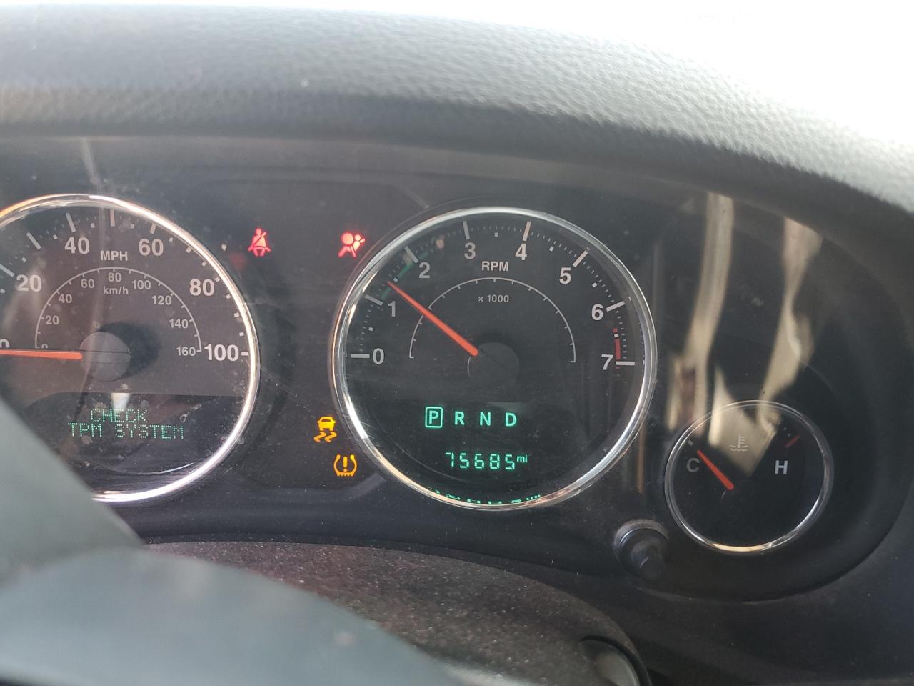 2017 Jeep Wrangler Unlimited Sport VIN: 1C4BJWDG5HL623012 Lot: 82404615