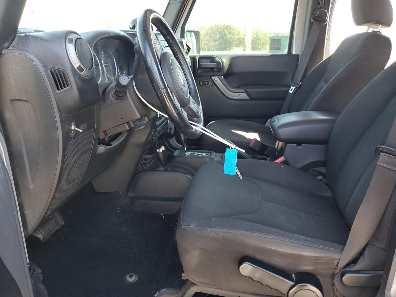 2015 Jeep Wrangler Unlimited Sport VIN: 1C4BJWDG5FL763039 Lot: 81798895