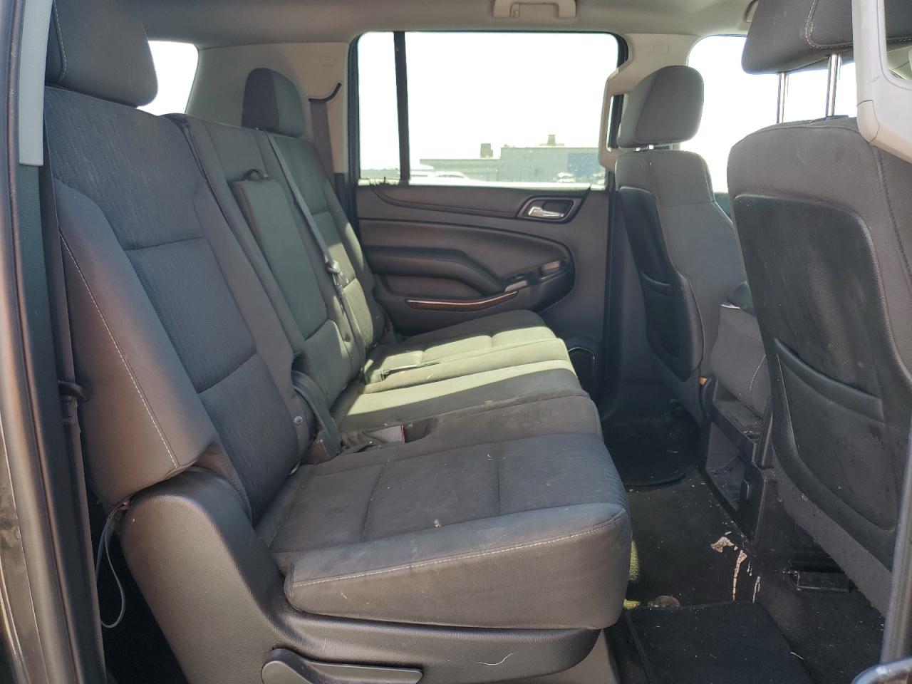 2015 Chevrolet Suburban C1500 Ls VIN: 1GNSCHEC2FR692355 Lot: 84701685