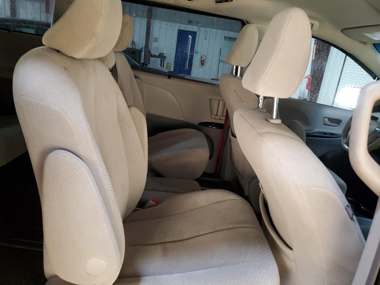 2014 Toyota Sienna Le VIN: 5TDKK3DC6ES518093 Lot: 85151965