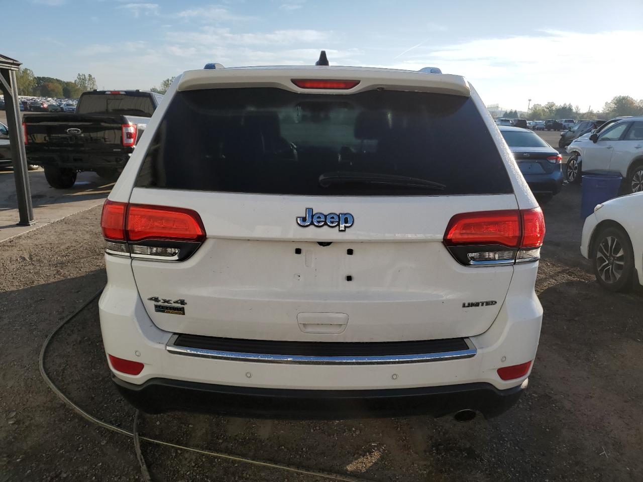 2015 Jeep Grand Cherokee Limited VIN: 1C4RJFBG2FC163807 Lot: 85093865