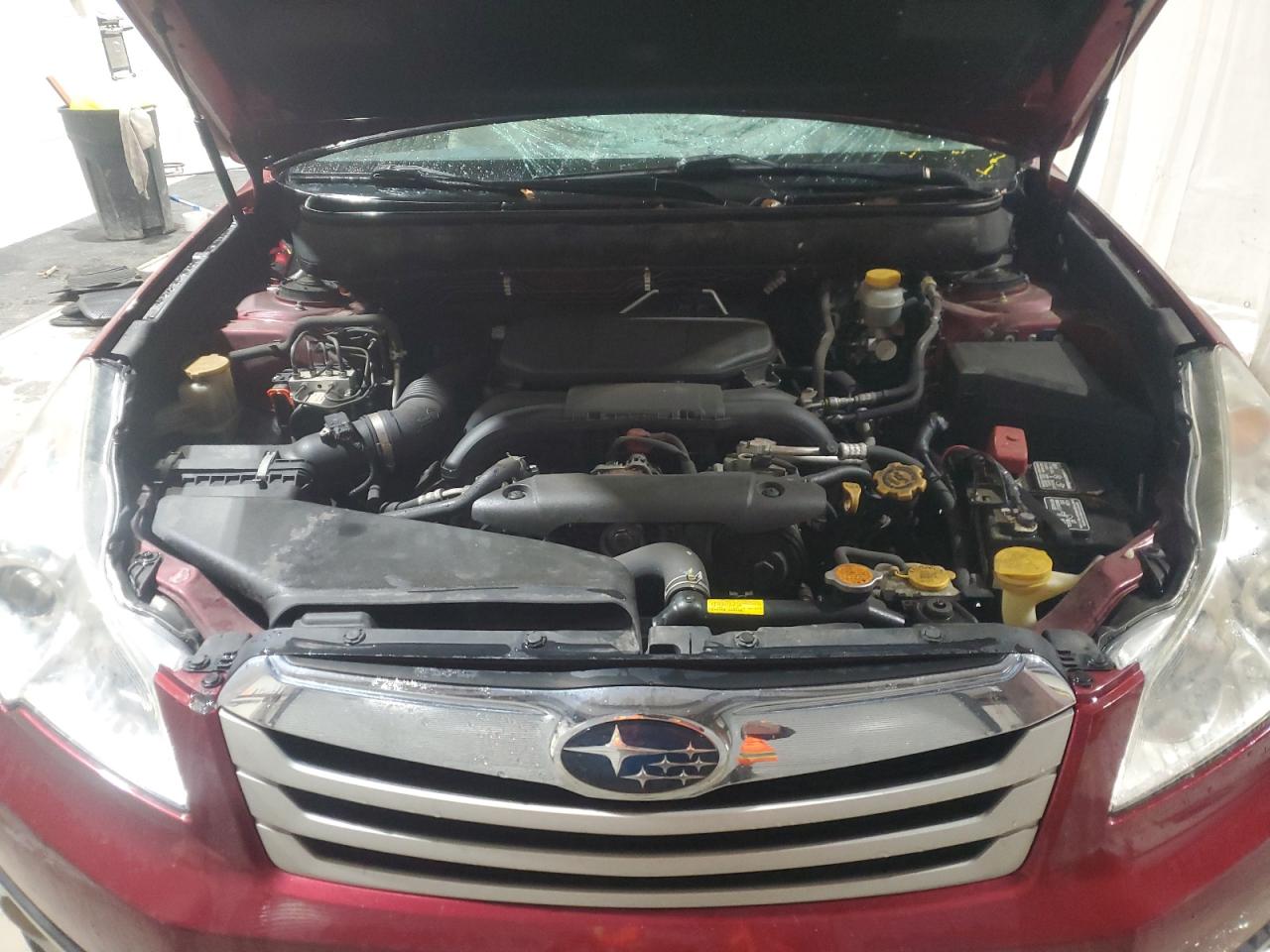 2011 Subaru Outback 2.5I Limited VIN: 4S4BRBLC8B3379004 Lot: 90299095