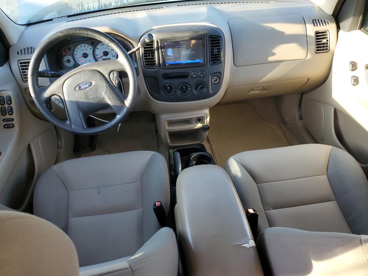 2004 Ford Escape Xls VIN: 1FMCU02114KB42371 Lot: 86196385