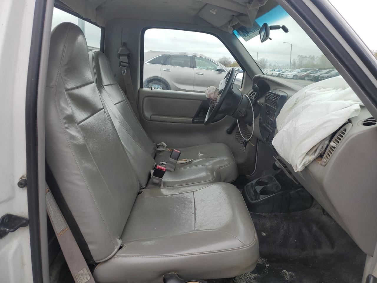 1998 Mazda B2500 VIN: 4F4YR12C9WTM35409 Lot: 87094425