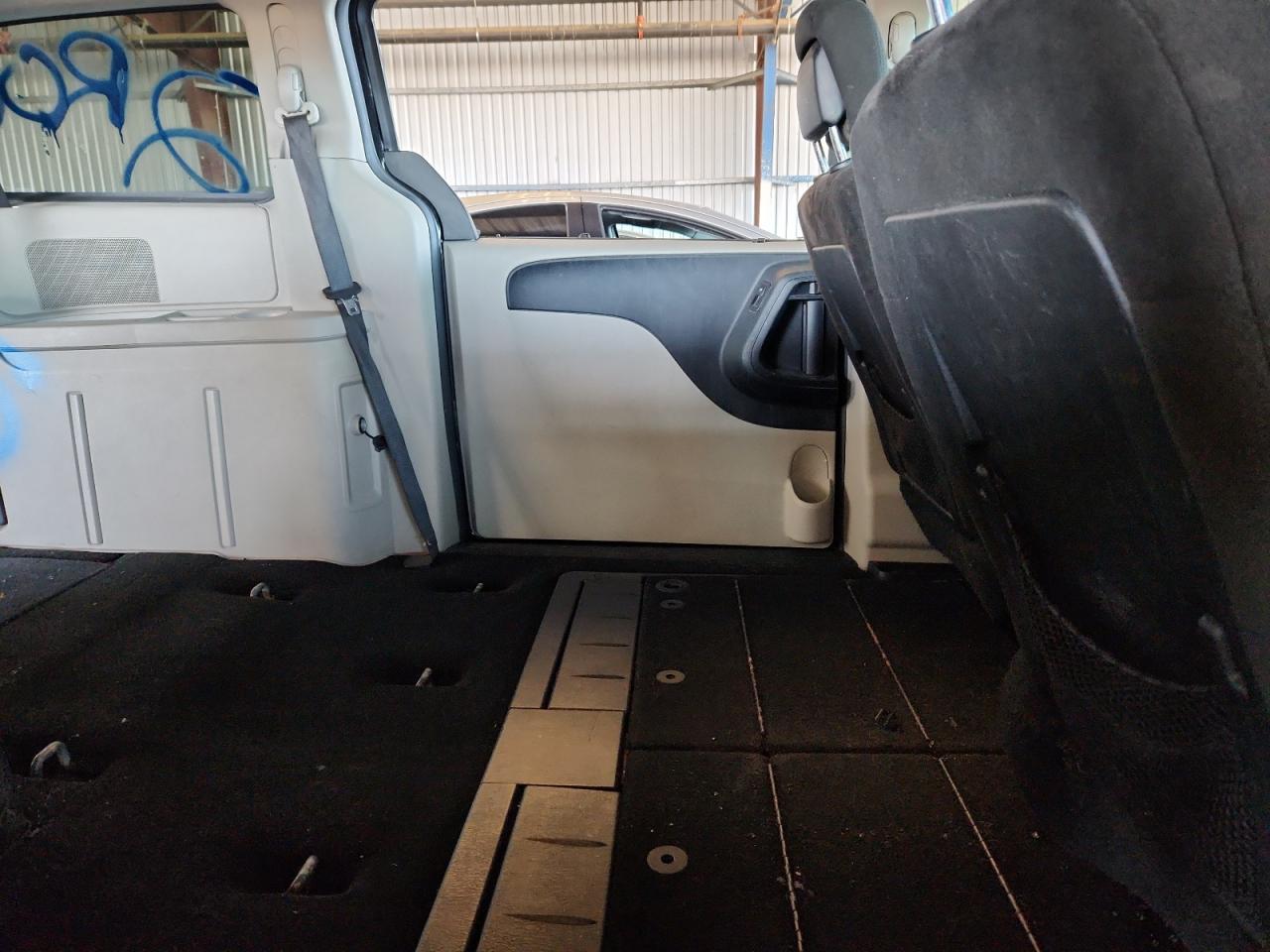 2013 Dodge Grand Caravan Sxt VIN: 2C4RDGCG2DR580487 Lot: 90337645