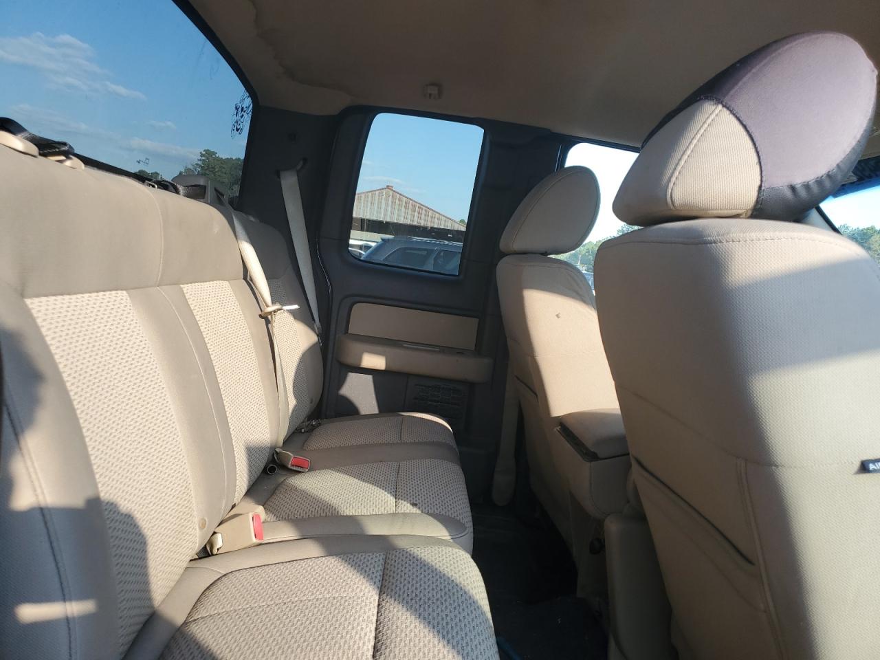 2010 Ford F150 Super Cab VIN: 1FTEX1C82AFC60309 Lot: 82549235