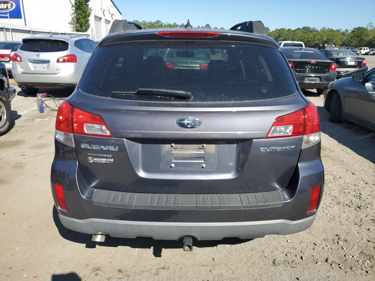 2014 Subaru Outback 2.5I Limited VIN: 4S4BRCLC4E3235010 Lot: 82657885