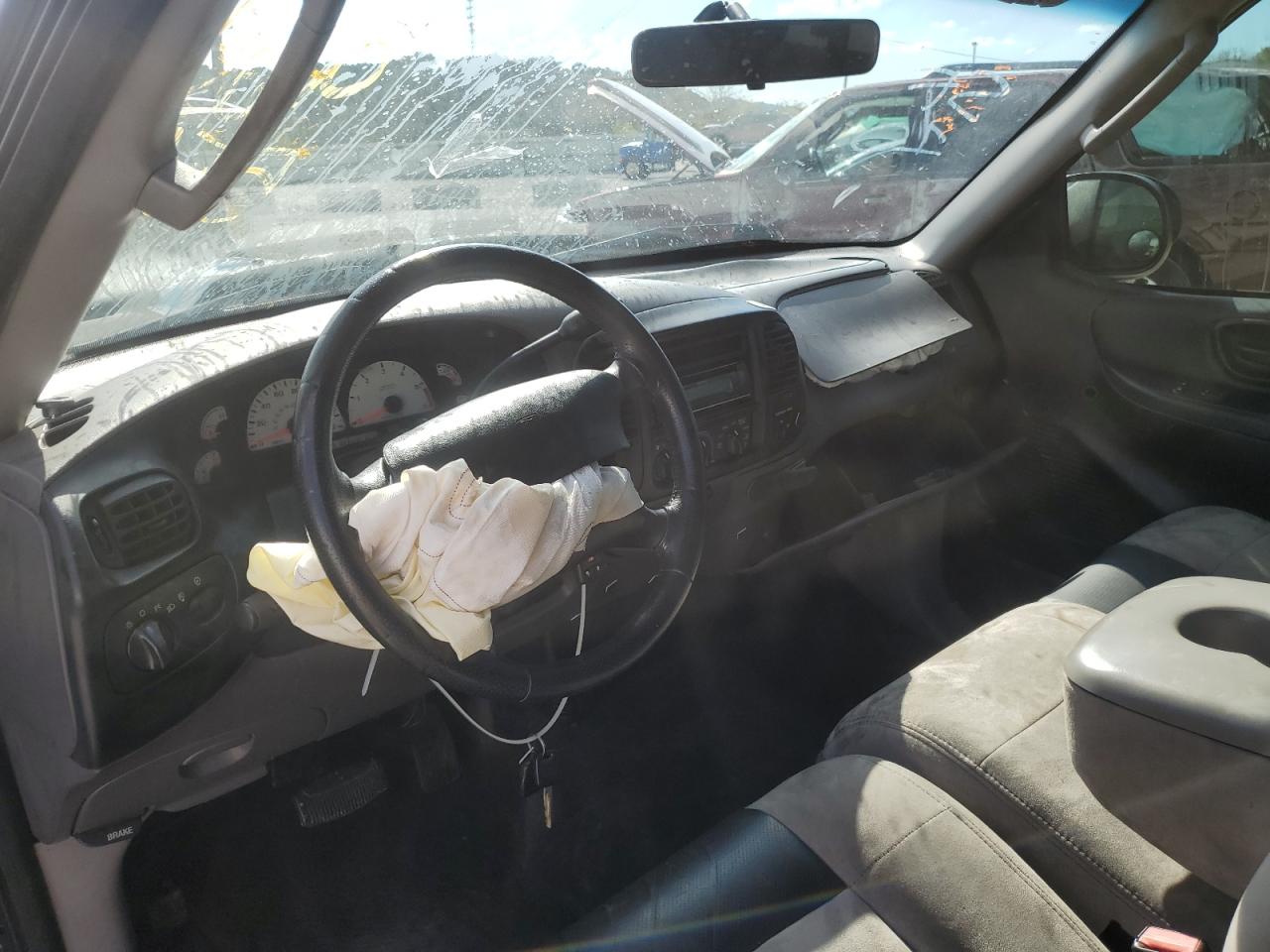 2003 Ford F150 Svt Lightning VIN: 2FTRF07333CB05540 Lot: 84194575