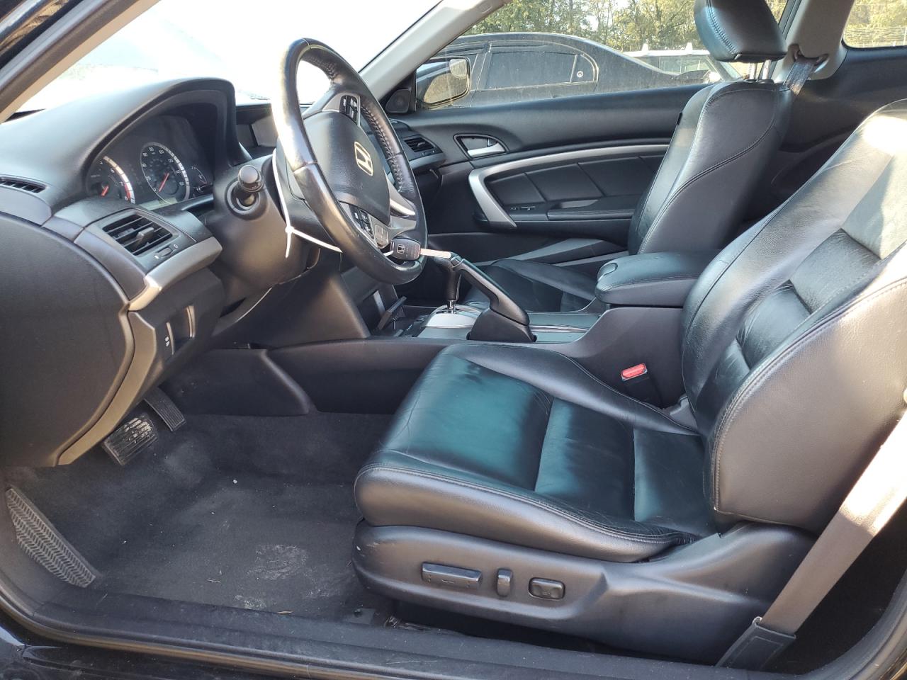2010 Honda Accord Exl VIN: 1HGCS1B83AA012060 Lot: 82205225
