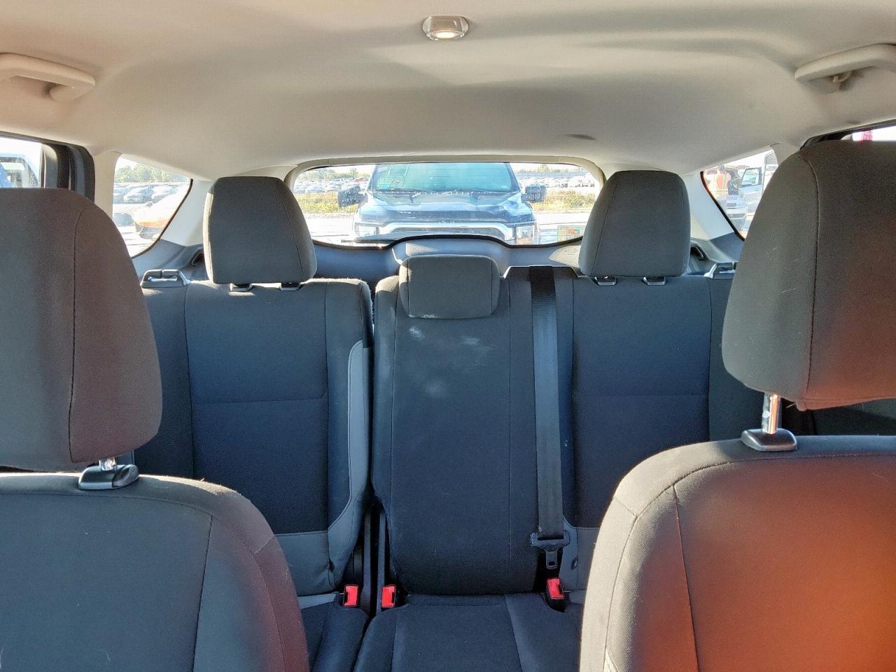 2015 Ford Escape S VIN: 1FMCU0F77FUA78018 Lot: 86138485