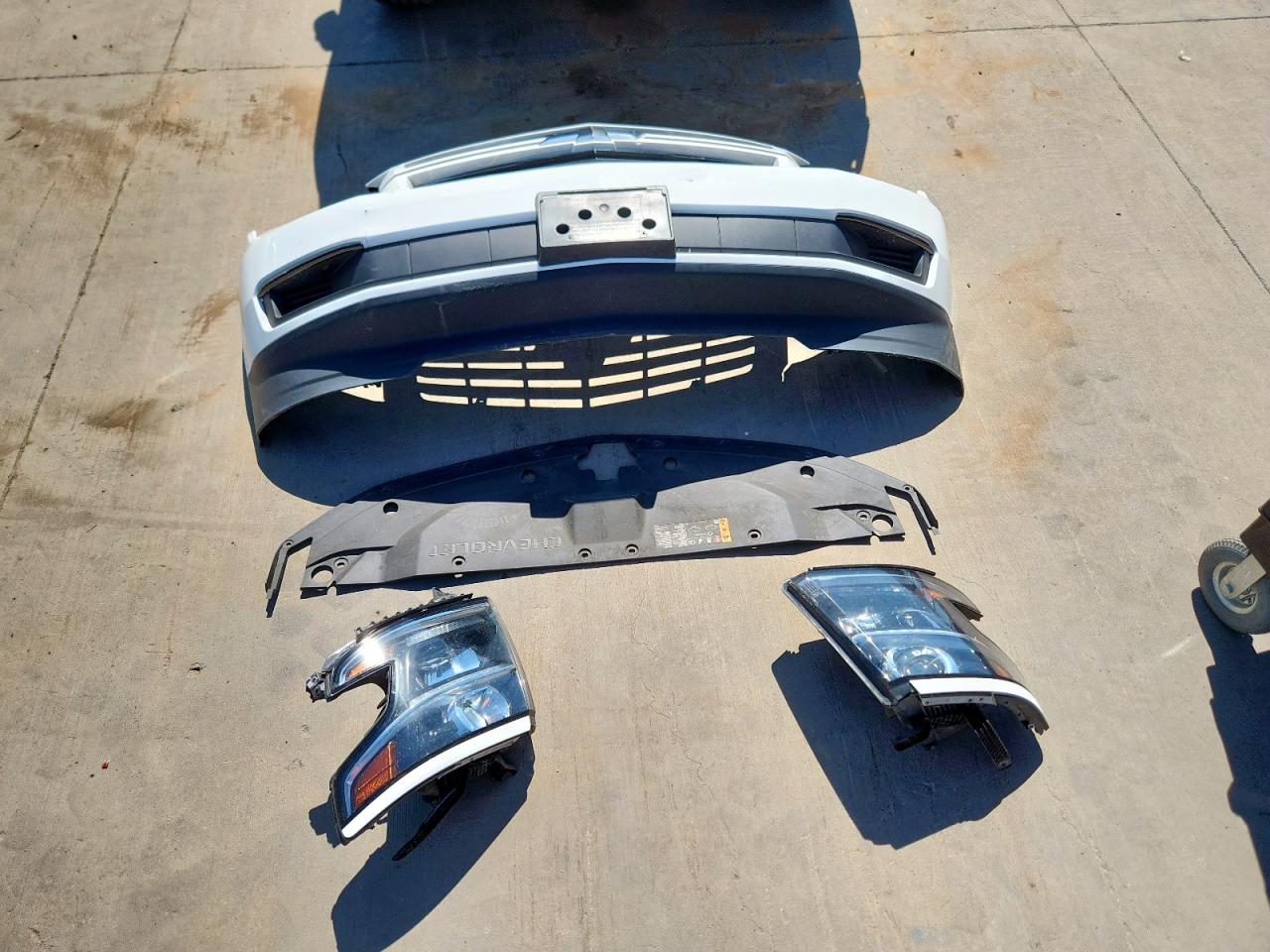 2018 Chevrolet Tahoe C1500 Lt VIN: 1GNSCBKC5JR348786 Lot: 86094945