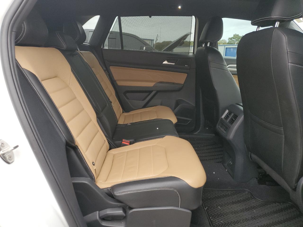 2023 Volkswagen Atlas Cross Sport Sel Premium R-Line VIN: 1V2FE2CA0PC210794 Lot: 89839355