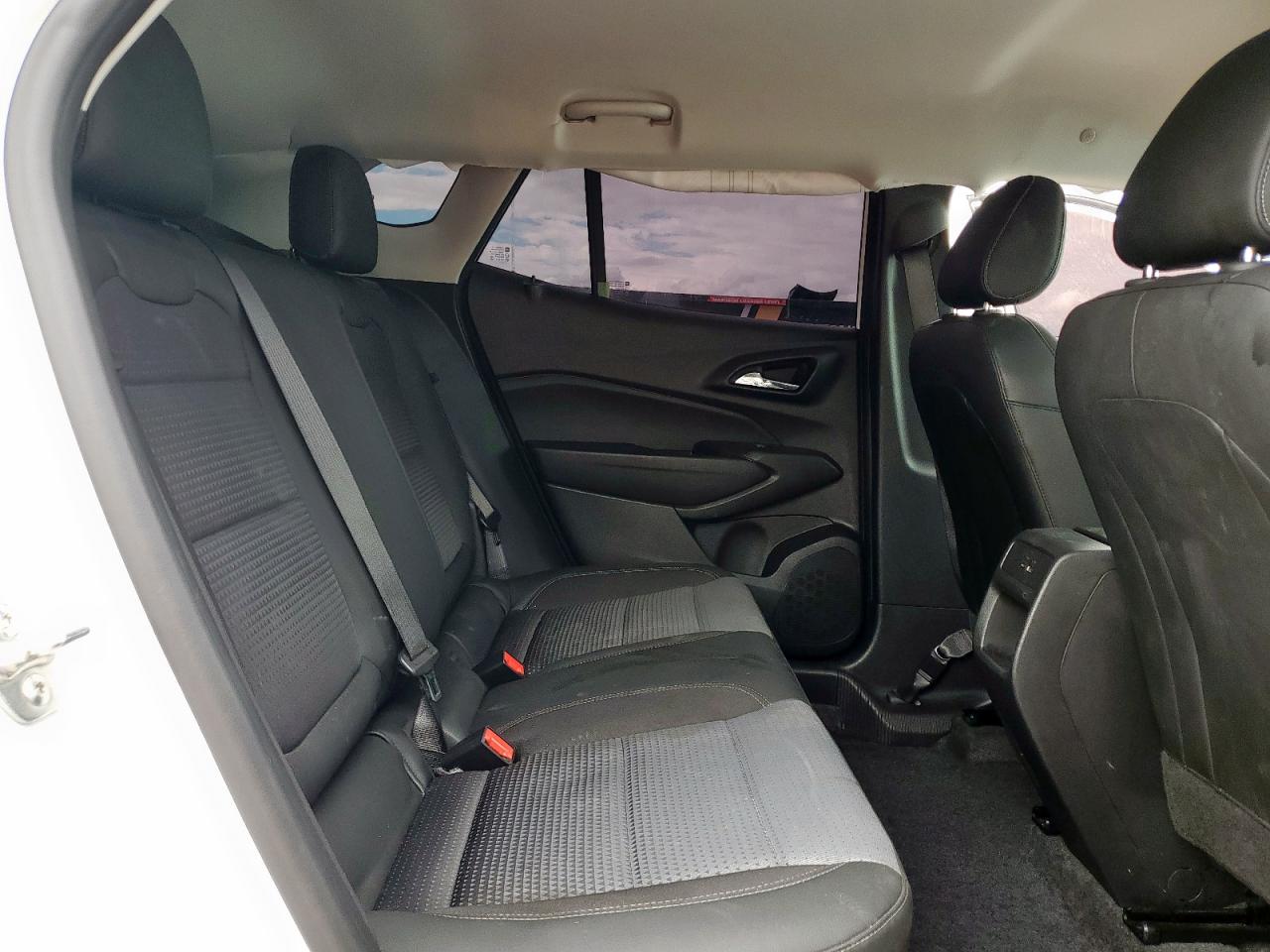 2025 Chevrolet Trax 1Lt VIN: KL77LHEP4SC143588 Lot: 86444415