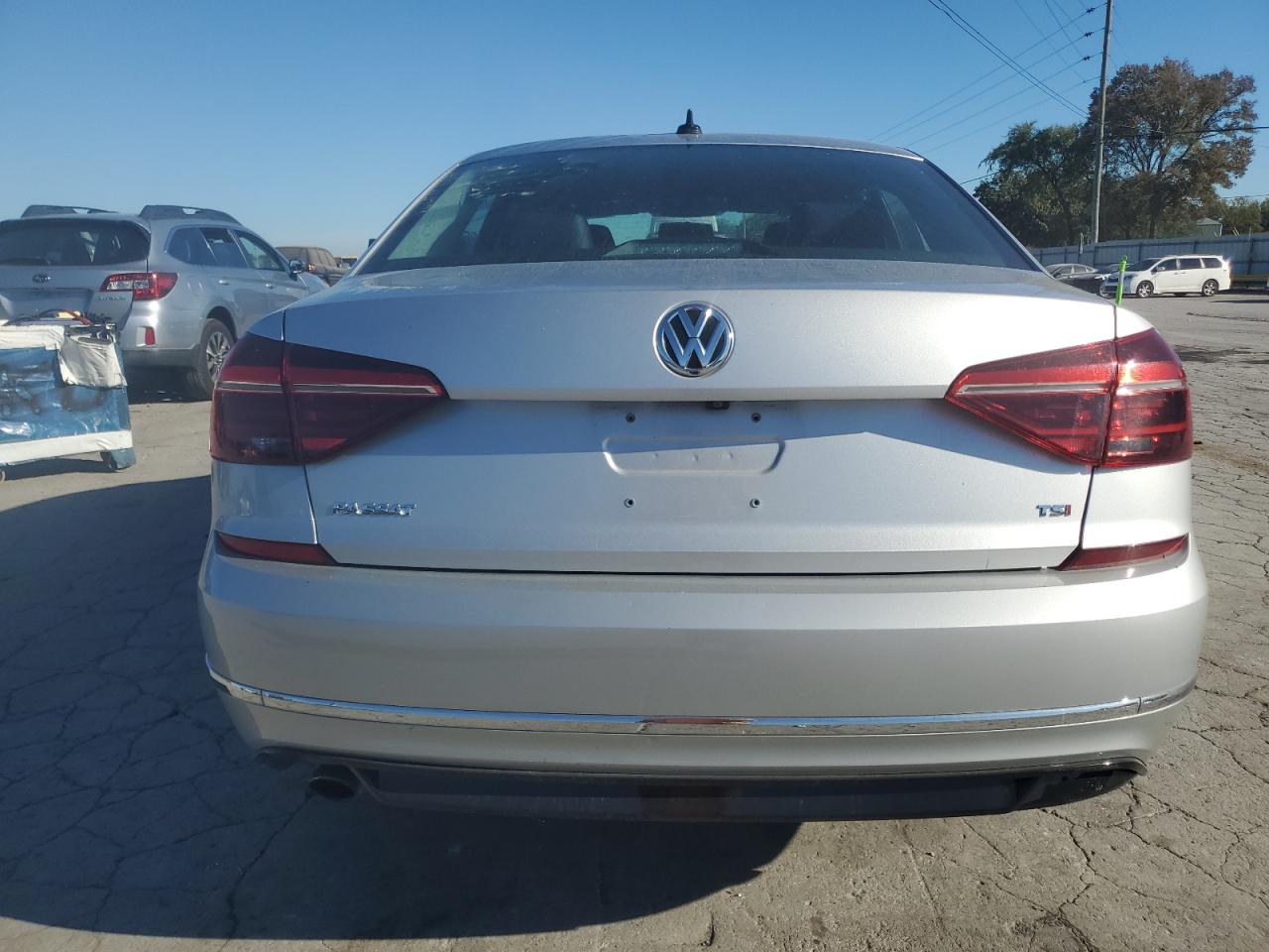 2018 Volkswagen Passat S VIN: 1VWAA7A32JC029063 Lot: 81977285