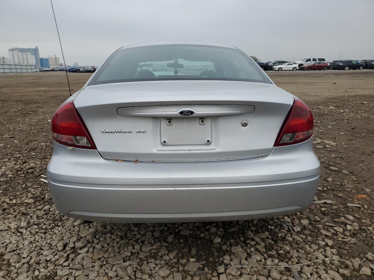 2006 Ford Taurus Se VIN: 1FAFP53U36A179015 Lot: 86856905