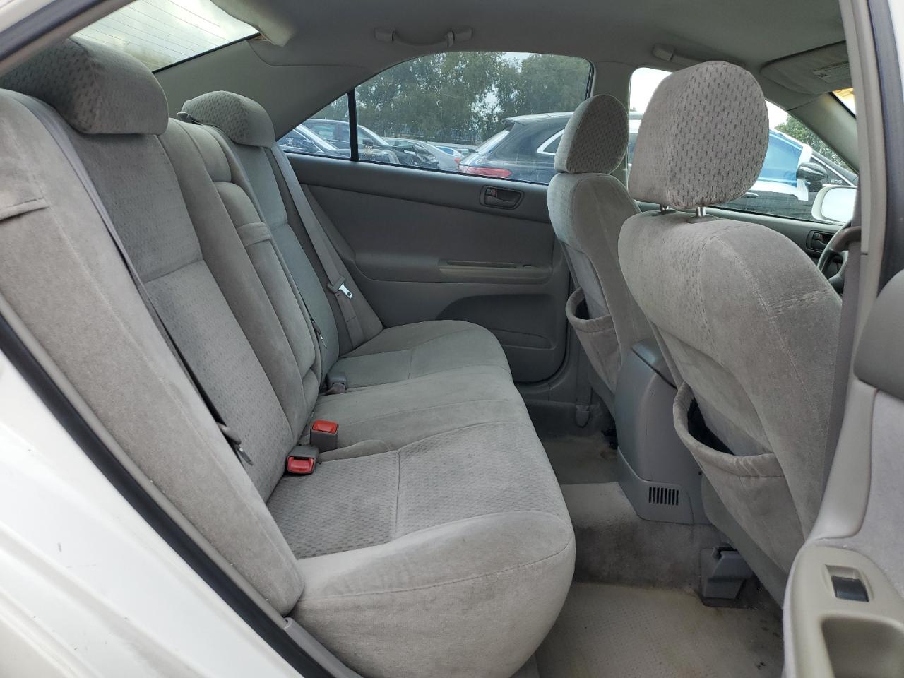 2004 Toyota Camry Le VIN: 4T1BE32K84U365711 Lot: 86502345