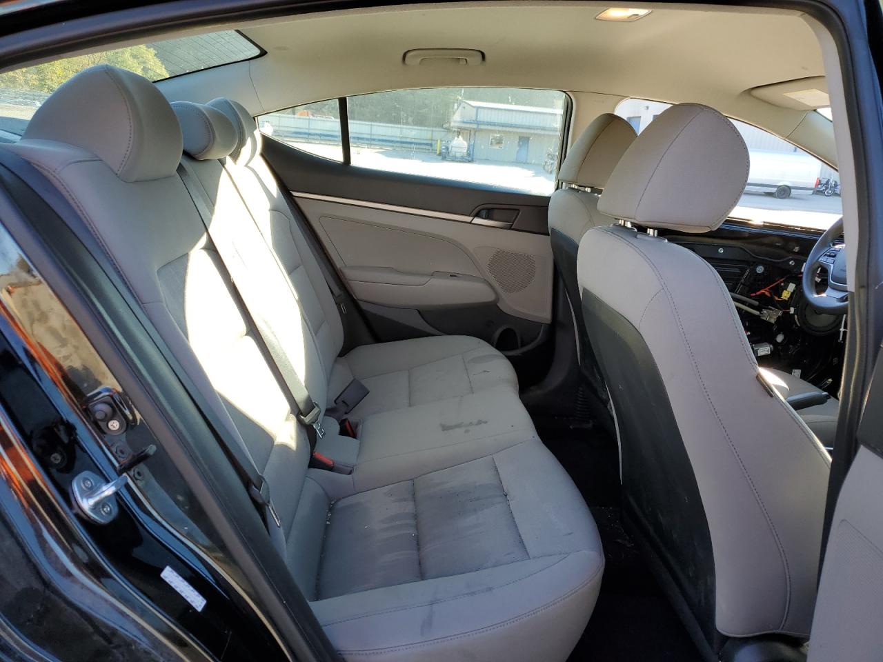 2017 Hyundai Elantra Se VIN: KMHD74LF0HU424878 Lot: 85875905