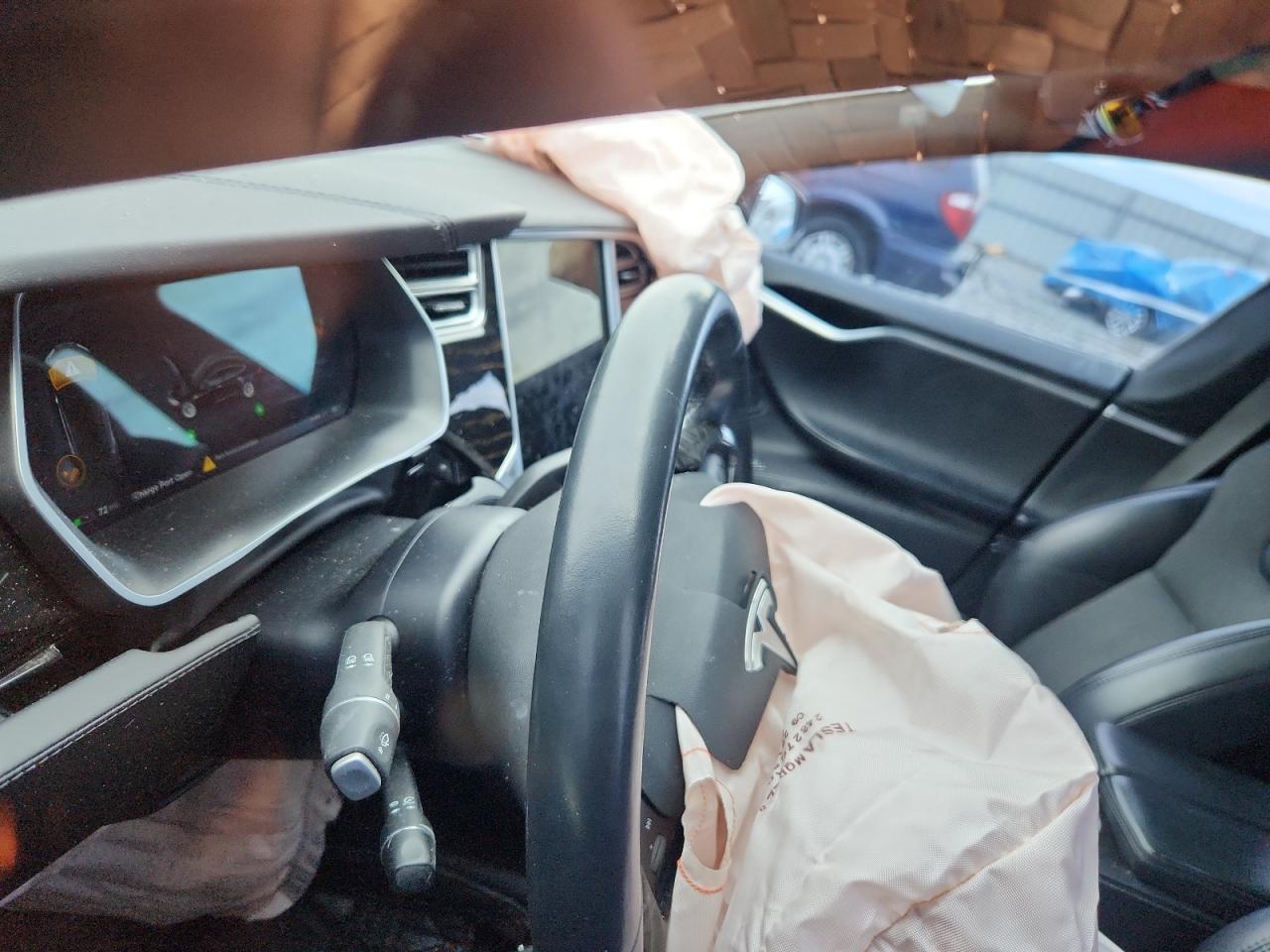 2017 Tesla Model S VIN: 5YJSA1E27HF232436 Lot: 90399685