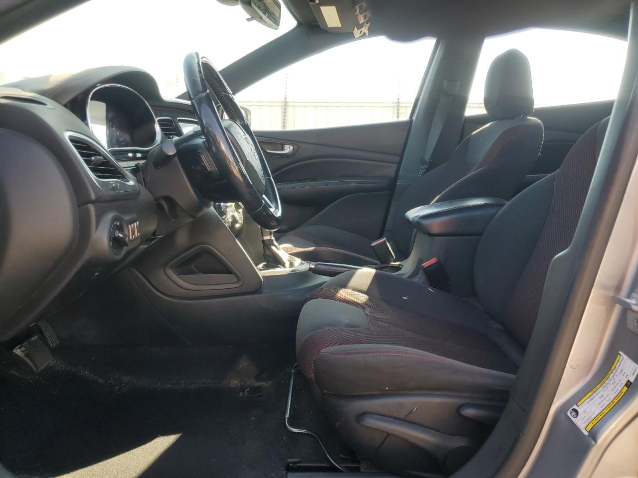 2015 Dodge Dart Sxt VIN: 1C3CDFBB3FD331311 Lot: 82313205