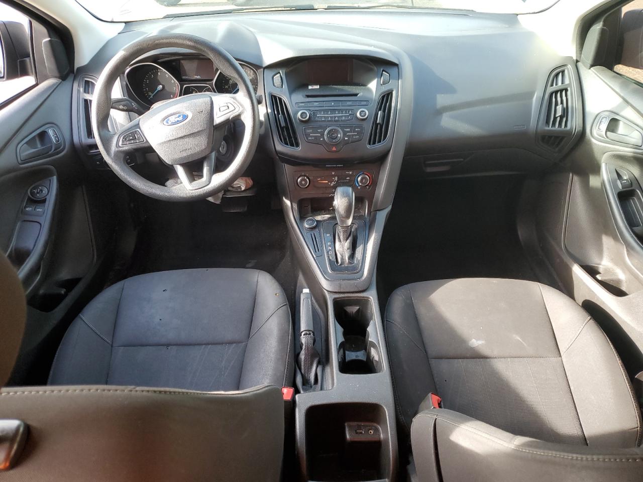 2016 Ford Focus S VIN: 1FADP3E28GL296621 Lot: 85070915