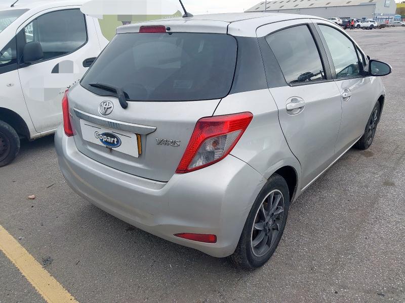 2012 TOYOTA YARIS EDITION VVT-I 