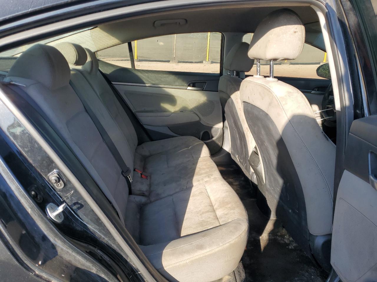 2018 Hyundai Elantra Sel VIN: 5NPD84LF3JH363334 Lot: 86621975