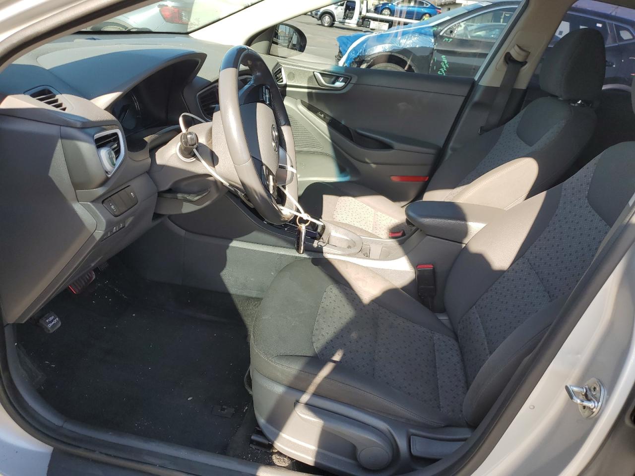 2019 Hyundai Ioniq VIN: KMHC65LD1KU155672 Lot: 84972725