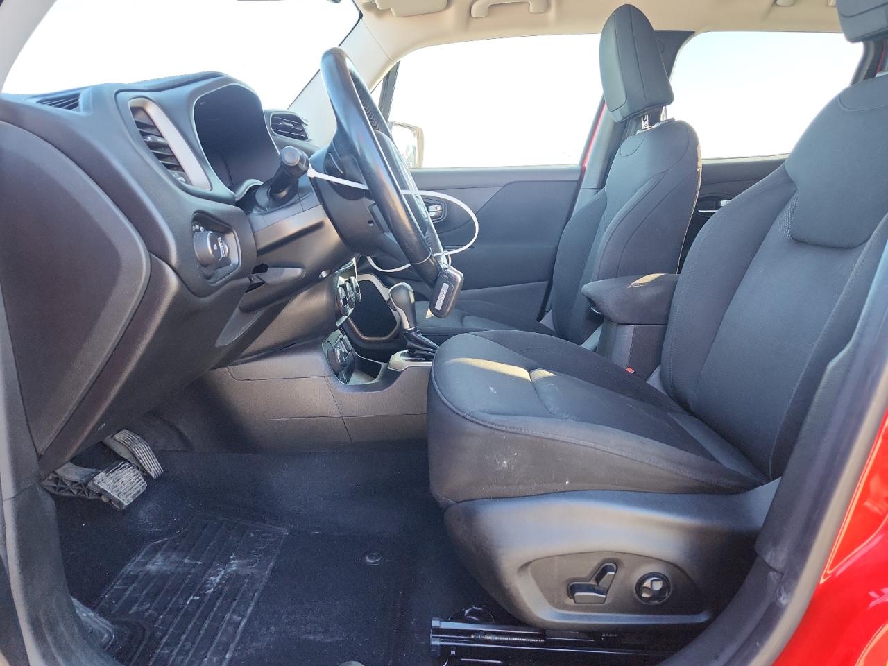 2017 Jeep Renegade Latitude VIN: ZACCJBBB4HPG40416 Lot: 90250205