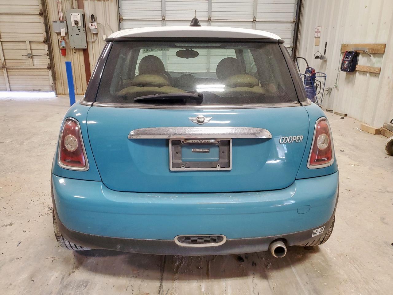 2009 Mini Cooper VIN: WMWMF33569TT69852 Lot: 85374365