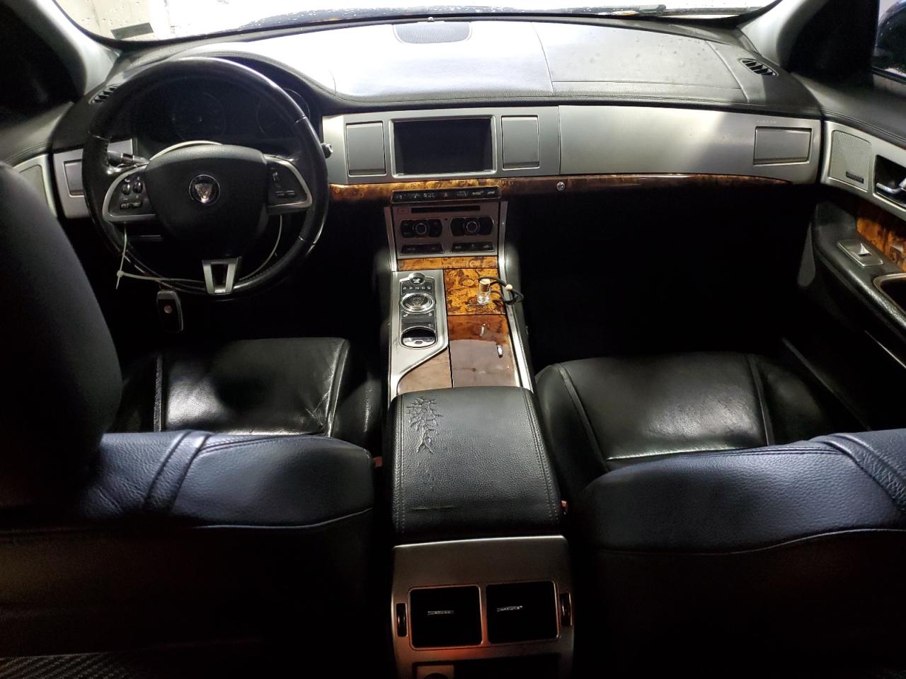 2015 Jaguar Xf 2.0T Premium VIN: SAJWA0FS5FPU50762 Lot: 90454095