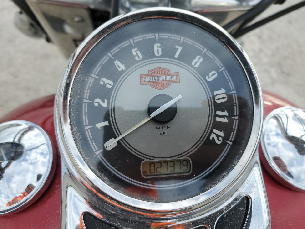 2012 Harley-Davidson Flstc Heritage Softail Classic VIN: 1HD1BWV11CB042090 Lot: 82738025