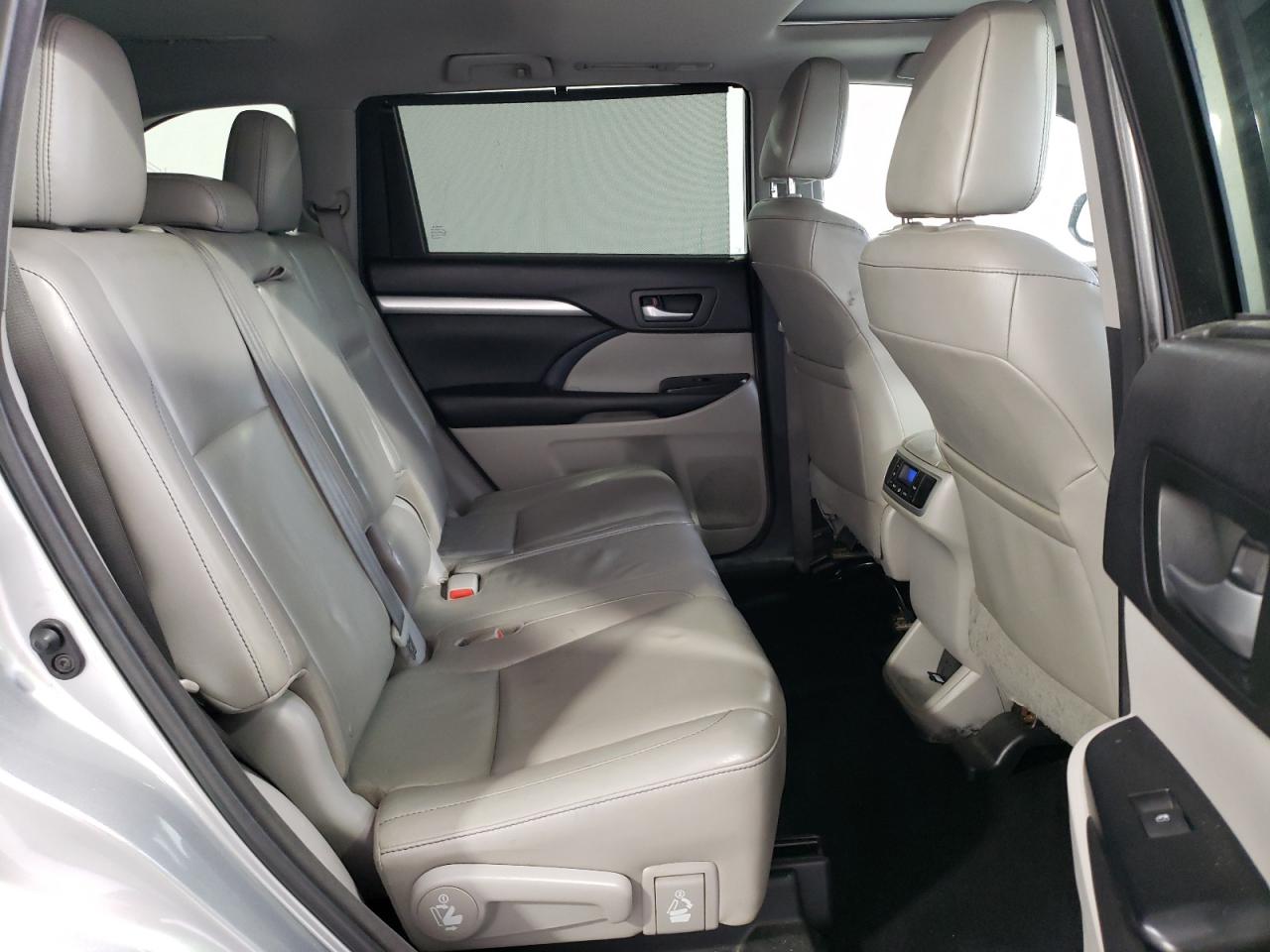 2016 Toyota Highlander Xle VIN: 5TDKKRFH6GS157673 Lot: 85766775